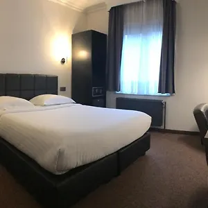 best-hotel.brusselshotelsbook.com/
